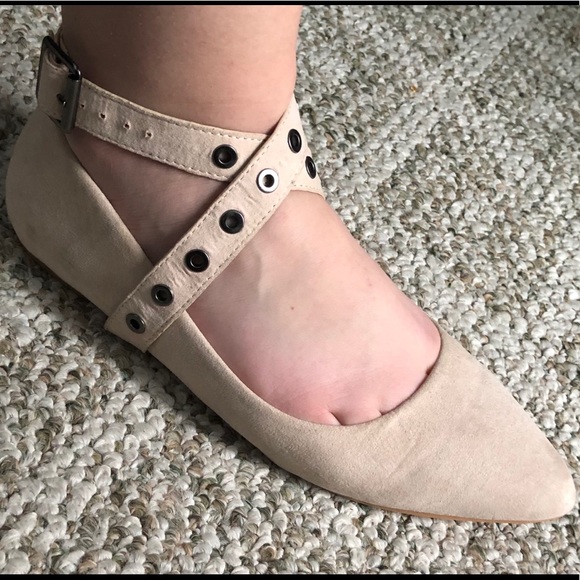 Flats - Picture 4 of 5